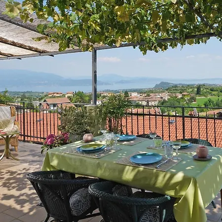 Terrazze Sul Garda By Garda * Castello (Brescia)